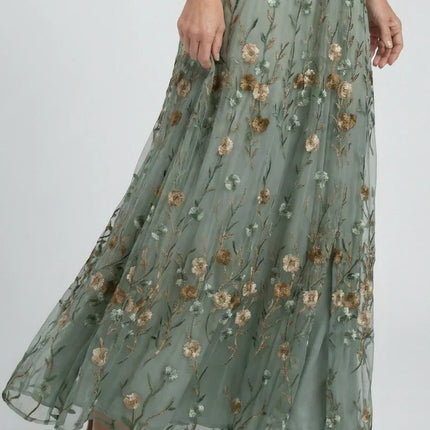 Halter Bloom Flow Maxi Dress